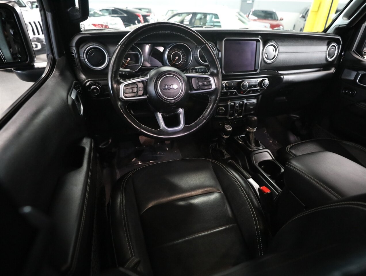 2023 Jeep Wrangler Sahara 4-Door 4x4 - Photo 30 - Addison, IL 60101