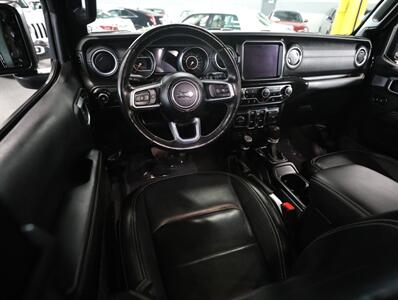 2023 Jeep Wrangler Sahara 4-Door 4x4 - Photo 30 - Addison, IL 60101