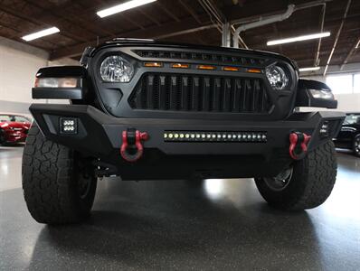 2023 Jeep Wrangler Sahara 4-Door 4x4 - Photo 8 - Addison, IL 60101