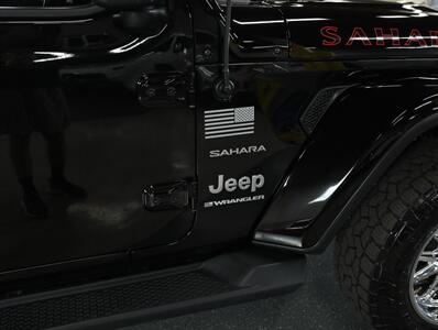 2023 Jeep Wrangler Sahara 4-Door 4x4 - Photo 11 - Addison, IL 60101