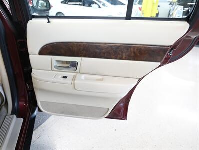 2009 Mercury Grand Marquis LS   - Photo 19 - Addison, IL 60101