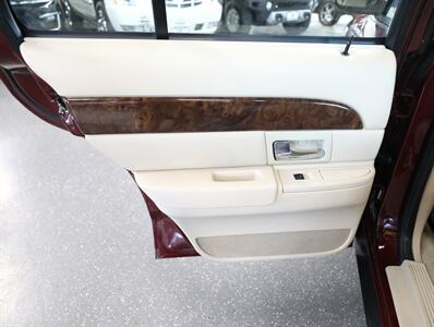 2009 Mercury Grand Marquis LS   - Photo 23 - Addison, IL 60101