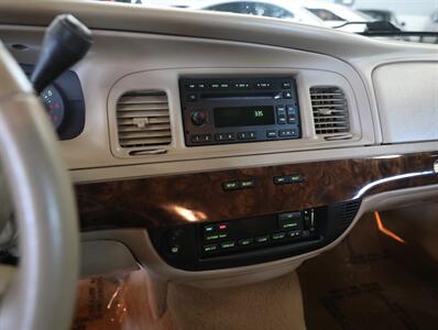 2009 Mercury Grand Marquis LS   - Photo 30 - Addison, IL 60101