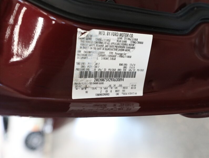 2009 Mercury Grand Marquis LS - Photo 34 - Addison, IL 60101