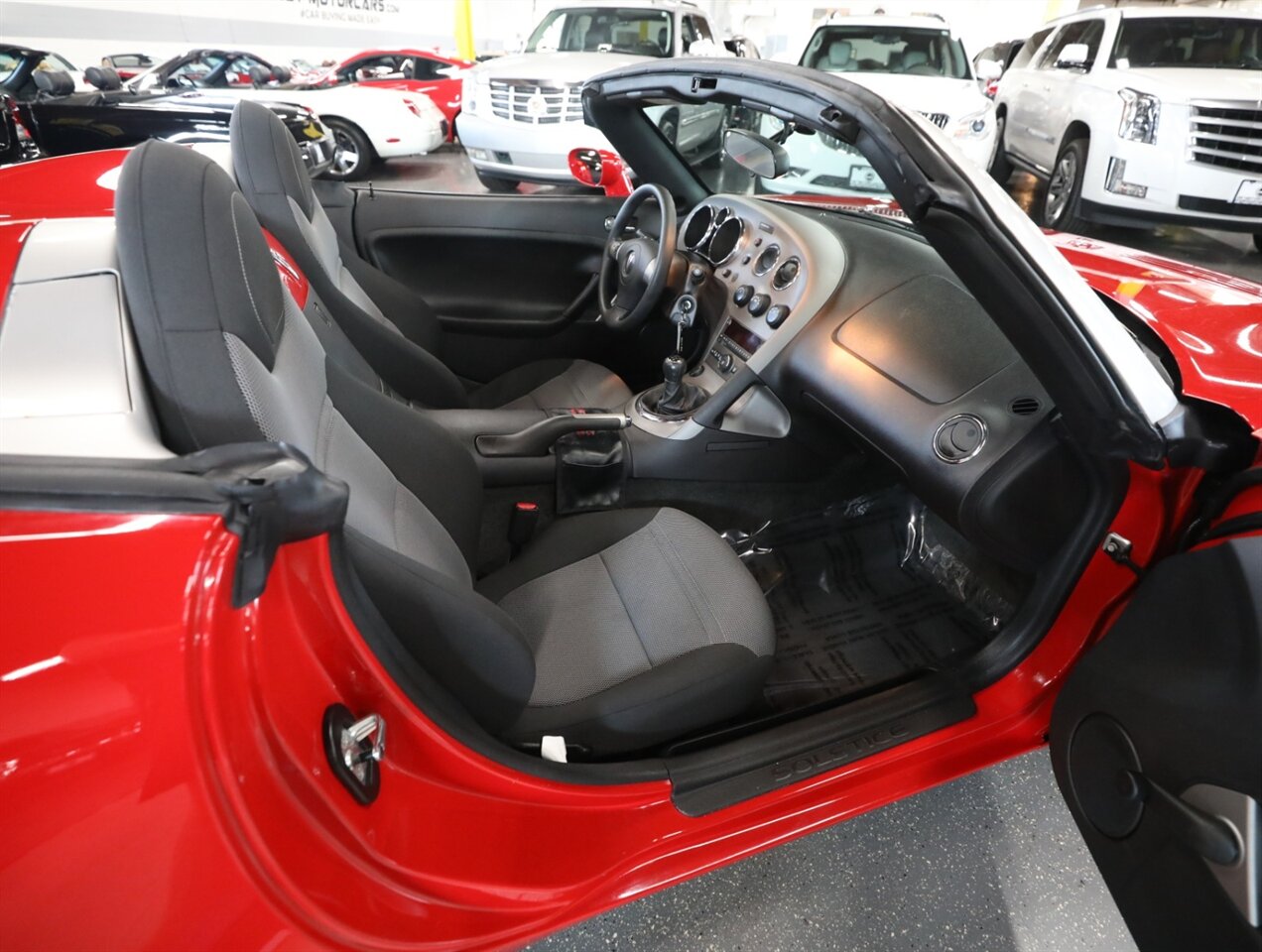 2007 Pontiac Solstice - Photo 19 - Addison, IL 60101