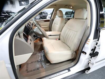 2003 Lincoln Town Car Executive - Photo 28 - Addison, IL 60101