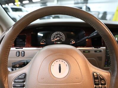 2003 Lincoln Town Car Executive - Photo 30 - Addison, IL 60101