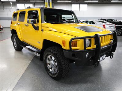 2007 Hummer H3 Luxury 4WD - Photo 7 - Addison, IL 60101