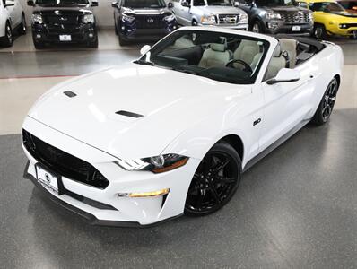 2019 Ford Mustang GT Premium   - Photo 2 - Addison, IL 60101