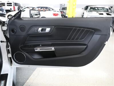 2019 Ford Mustang GT Premium   - Photo 20 - Addison, IL 60101