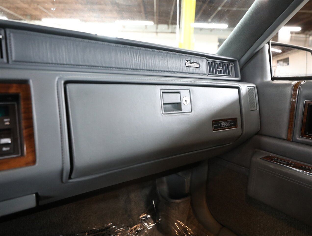 1986 Cadillac DeVille - Photo 41 - Addison, IL 60101