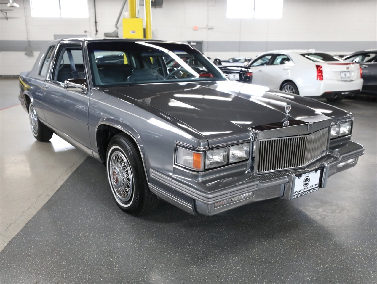 1986 Cadillac DeVille - Photo 10 - Addison, IL 60101