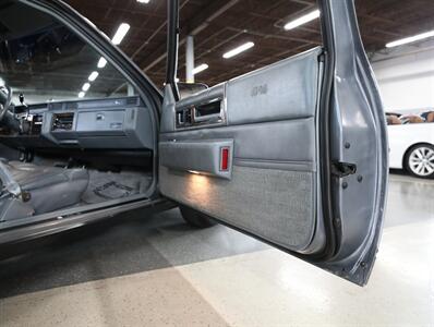 1986 Cadillac DeVille - Photo 24 - Addison, IL 60101