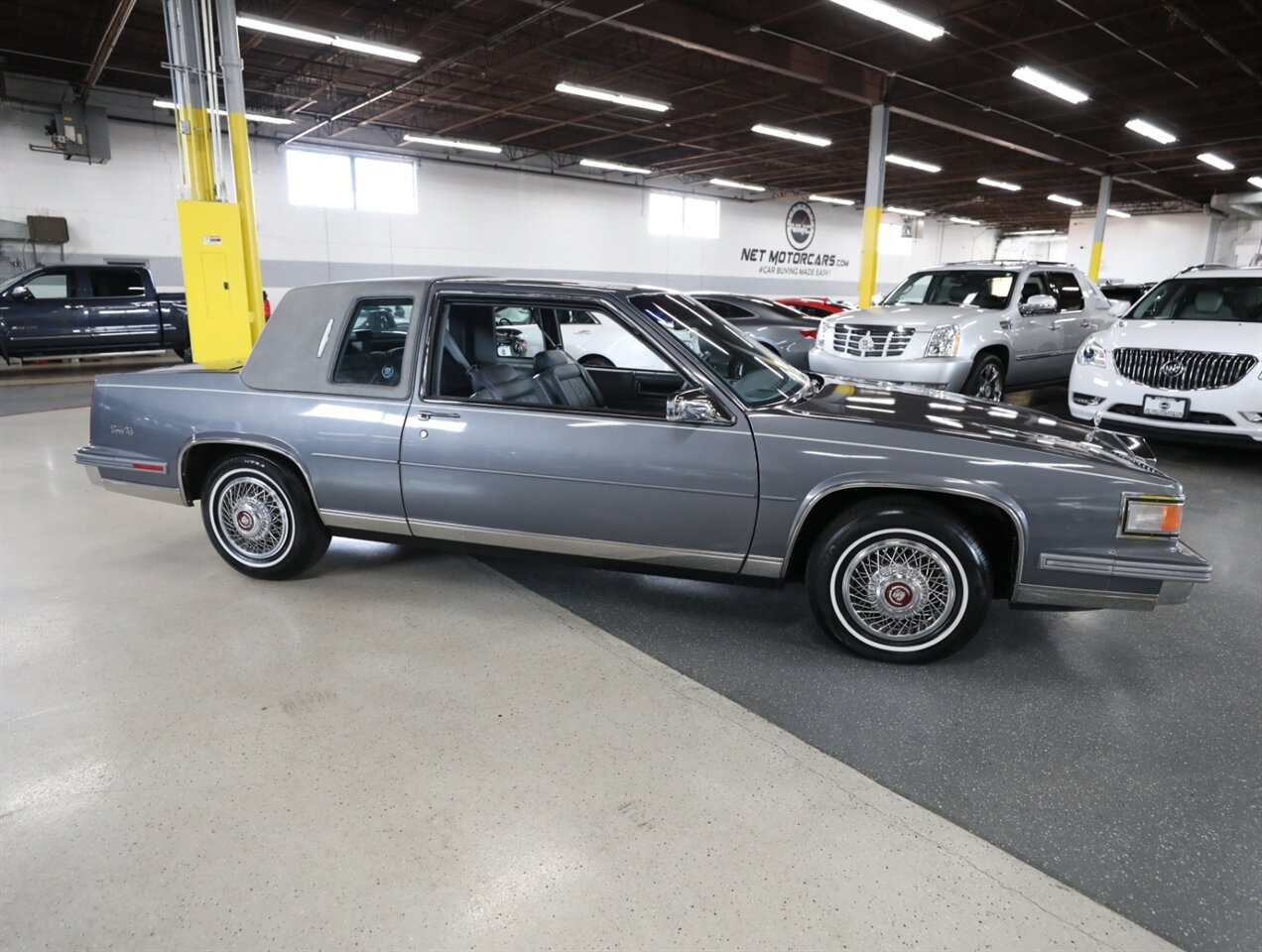 1986 Cadillac DeVille - Photo 12 - Addison, IL 60101