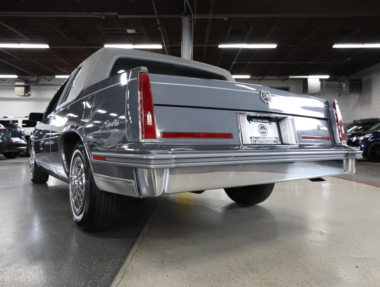 1986 Cadillac DeVille - Photo 17 - Addison, IL 60101