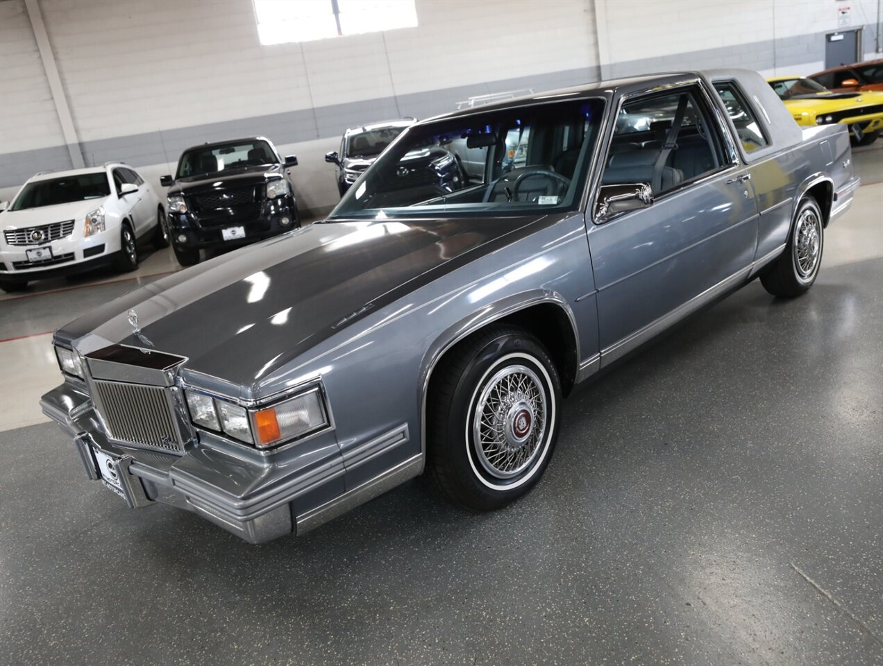 1986 Cadillac DeVille - Photo 4 - Addison, IL 60101