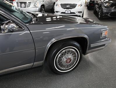 1986 Cadillac DeVille - Photo 11 - Addison, IL 60101