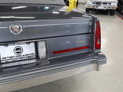 1986 Cadillac DeVille - Photo 15 - Addison, IL 60101