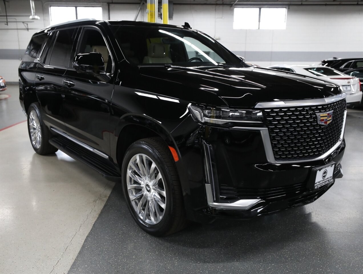 2023 Cadillac Escalade Premium Luxury photo 4