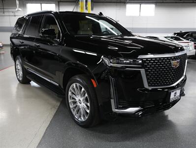2023 Cadillac Escalade Premium Luxury 4WD   - Photo 7 - Addison, IL 60101