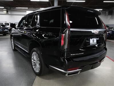 2023 Cadillac Escalade Premium Luxury 4WD   - Photo 13 - Addison, IL 60101