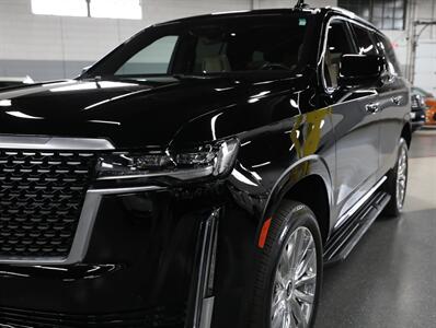 2023 Cadillac Escalade Premium Luxury 4WD   - Photo 5 - Addison, IL 60101