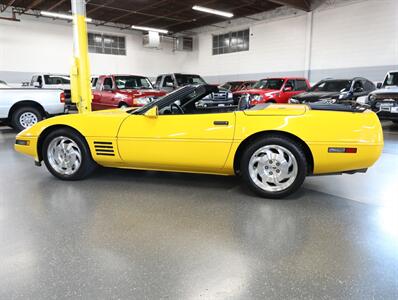 1994 Chevrolet Corvette   - Photo 20 - Addison, IL 60101