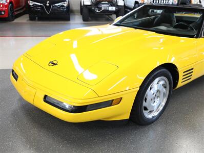 1994 Chevrolet Corvette   - Photo 4 - Addison, IL 60101