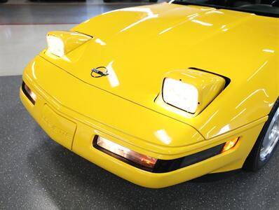 1994 Chevrolet Corvette   - Photo 6 - Addison, IL 60101