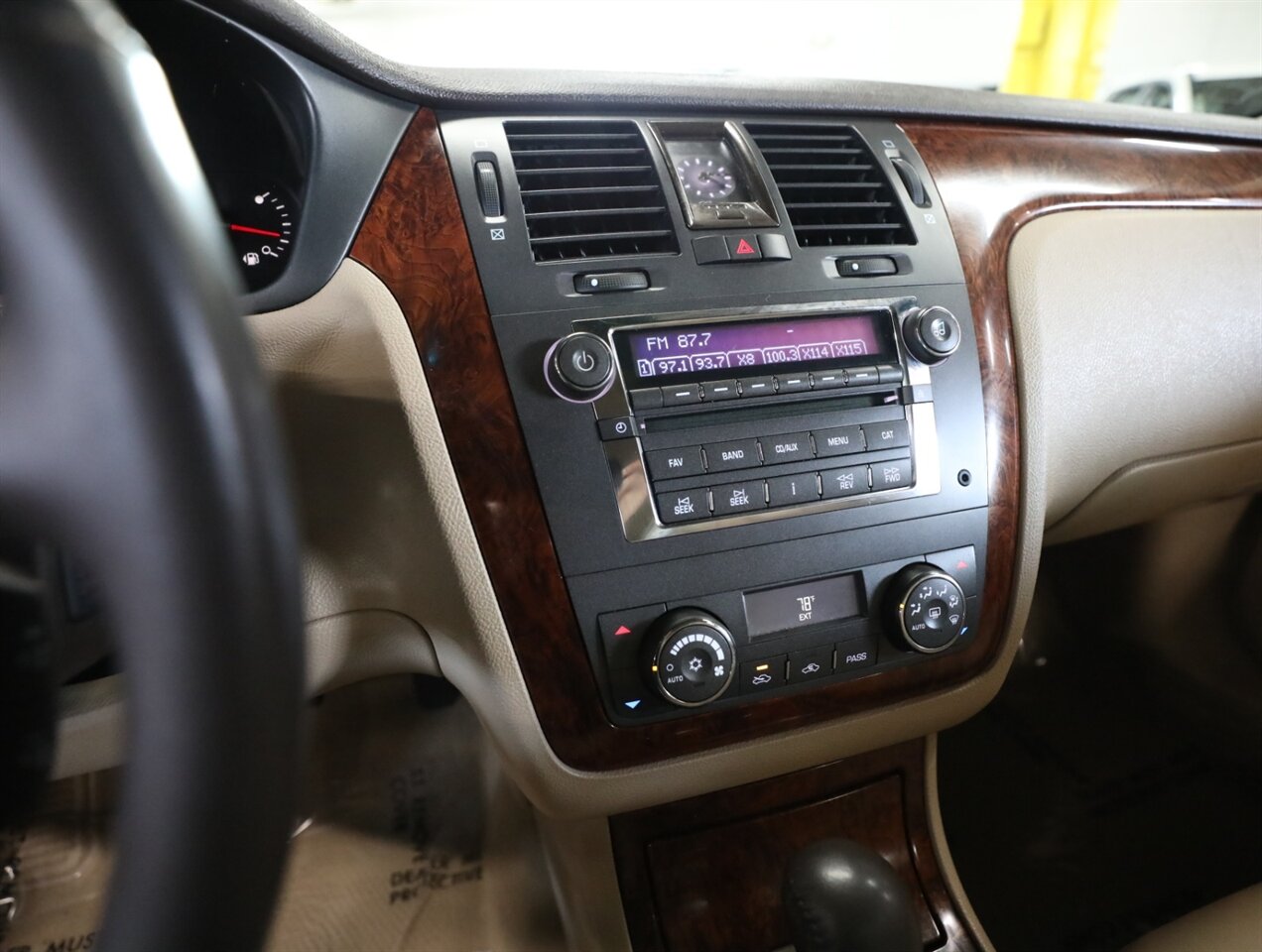 2007 Cadillac DTS Luxury I - Photo 33 - Addison, IL 60101