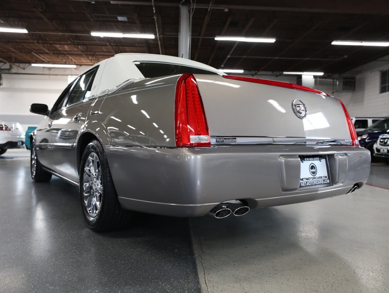 2007 Cadillac DTS Luxury I - Photo 14 - Addison, IL 60101