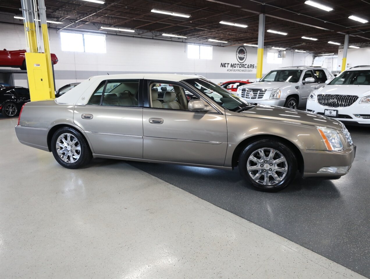 2007 Cadillac DTS Luxury I - Photo 8 - Addison, IL 60101