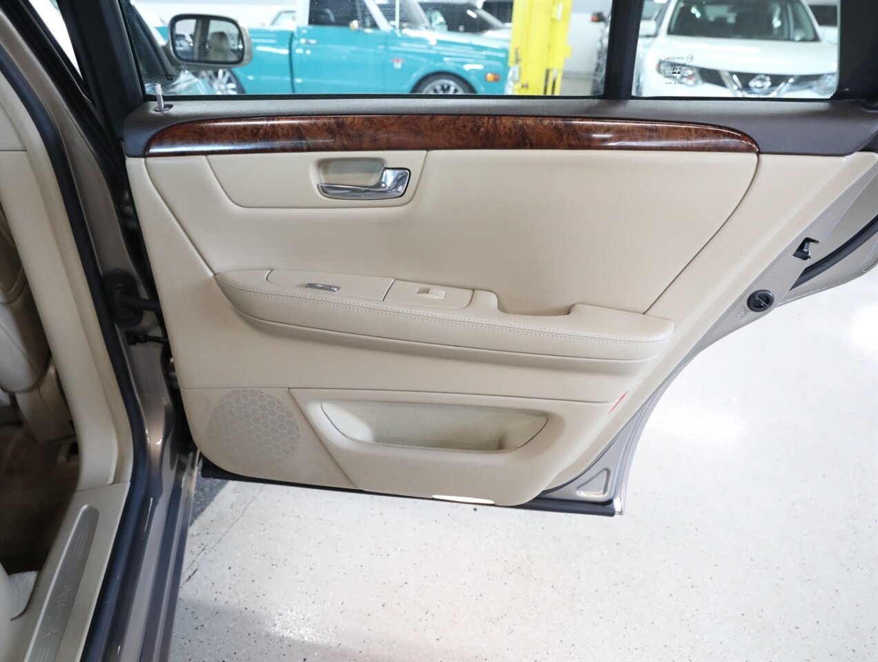 2007 Cadillac DTS Luxury I - Photo 21 - Addison, IL 60101