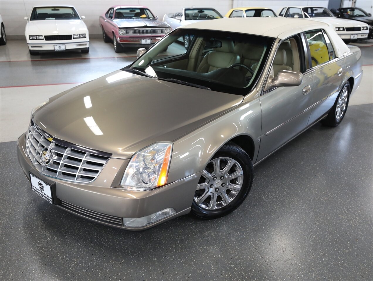 2007 Cadillac DTS Luxury I - Photo 2 - Addison, IL 60101