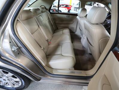 2007 Cadillac DTS Luxury I - Photo 23 - Addison, IL 60101