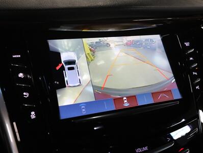 2018 Cadillac Escalade Premium Luxury 4WD   - Photo 43 - Addison, IL 60101