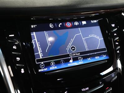 2018 Cadillac Escalade Premium Luxury 4WD   - Photo 42 - Addison, IL 60101