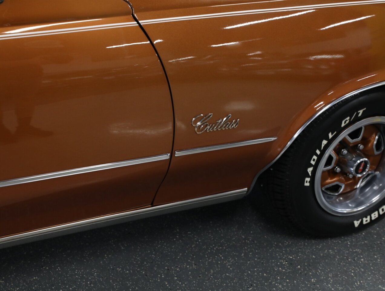 1972 Oldsmobile Cutlass Convertible - Photo 12 - Addison, IL 60101