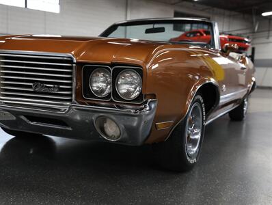 1972 Oldsmobile Cutlass Convertible - Photo 5 - Addison, IL 60101