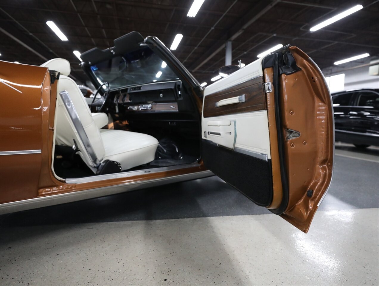 1972 Oldsmobile Cutlass Convertible - Photo 27 - Addison, IL 60101