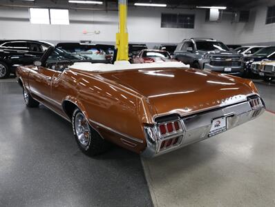 1972 Oldsmobile Cutlass Convertible - Photo 20 - Addison, IL 60101