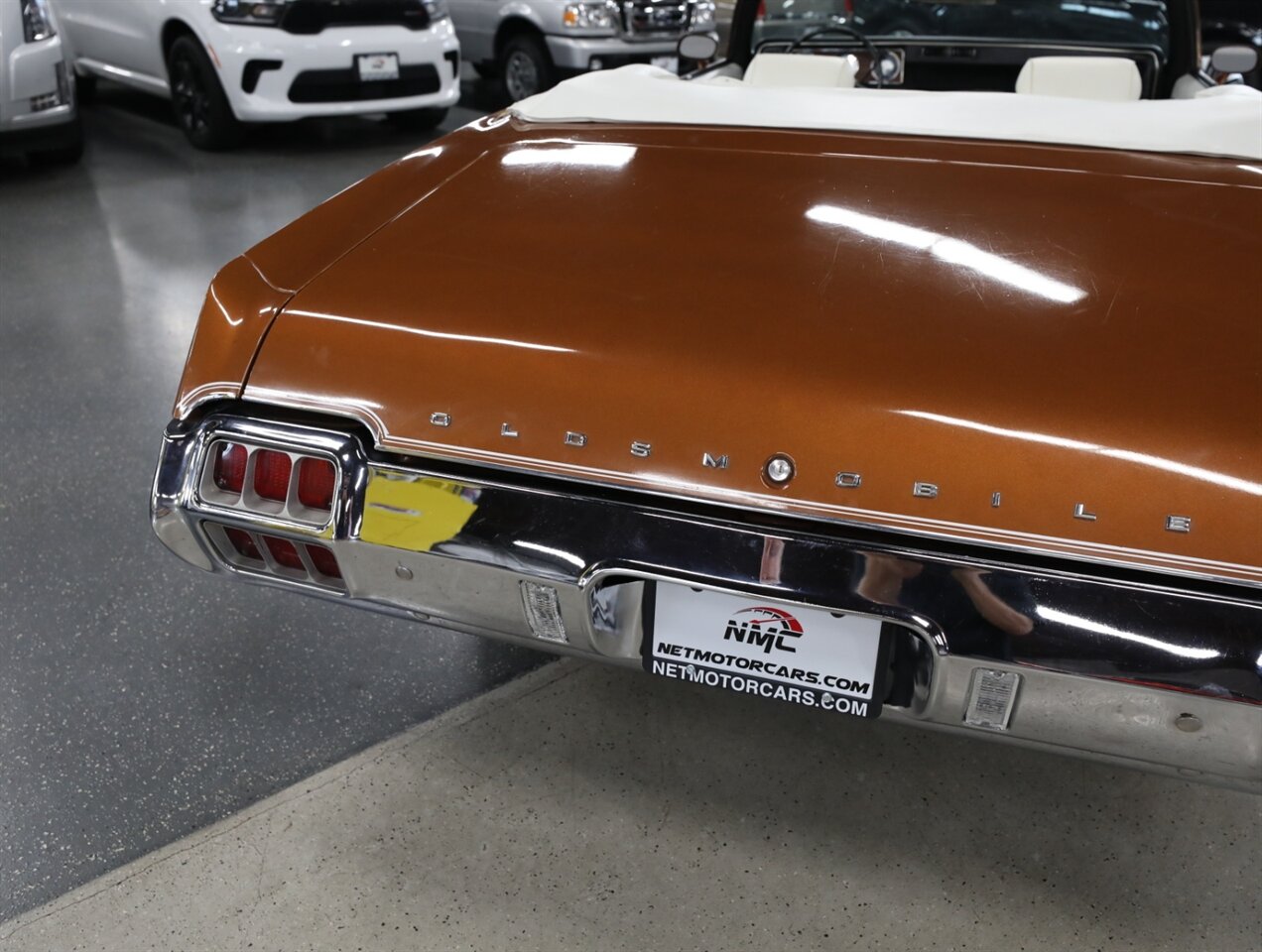 1972 Oldsmobile Cutlass Convertible - Photo 18 - Addison, IL 60101