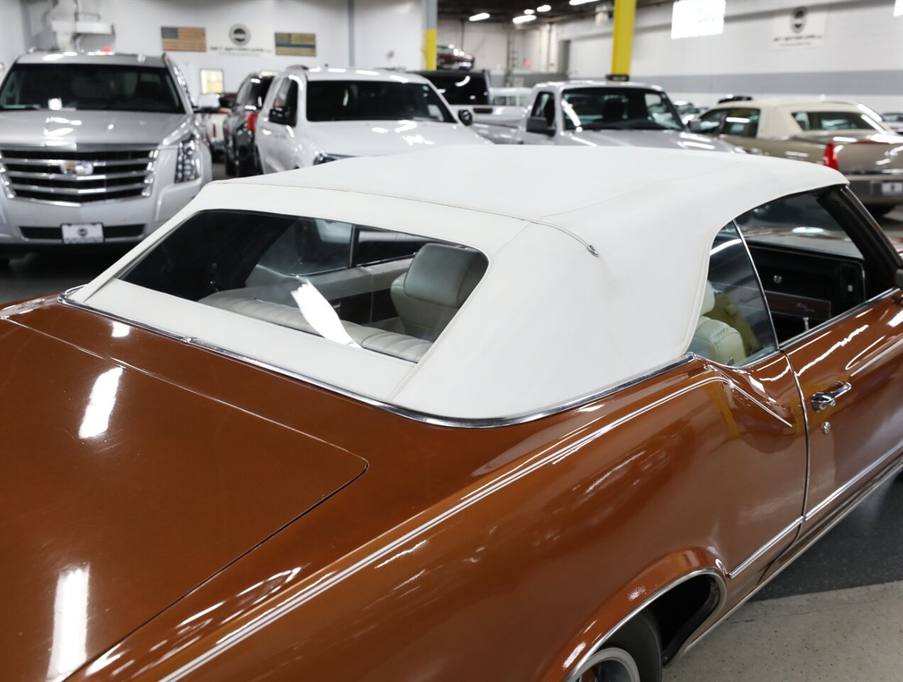 1972 Oldsmobile Cutlass Convertible - Photo 58 - Addison, IL 60101