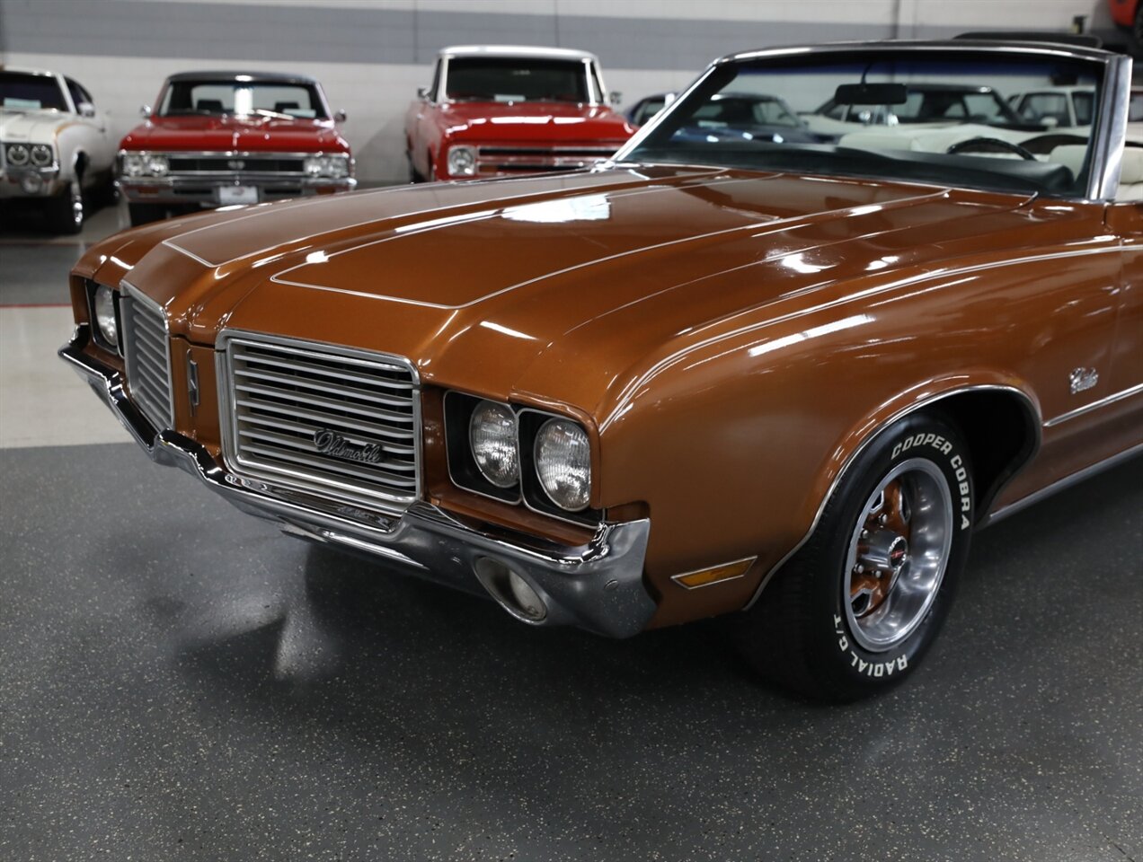 1972 Oldsmobile Cutlass Convertible - Photo 3 - Addison, IL 60101