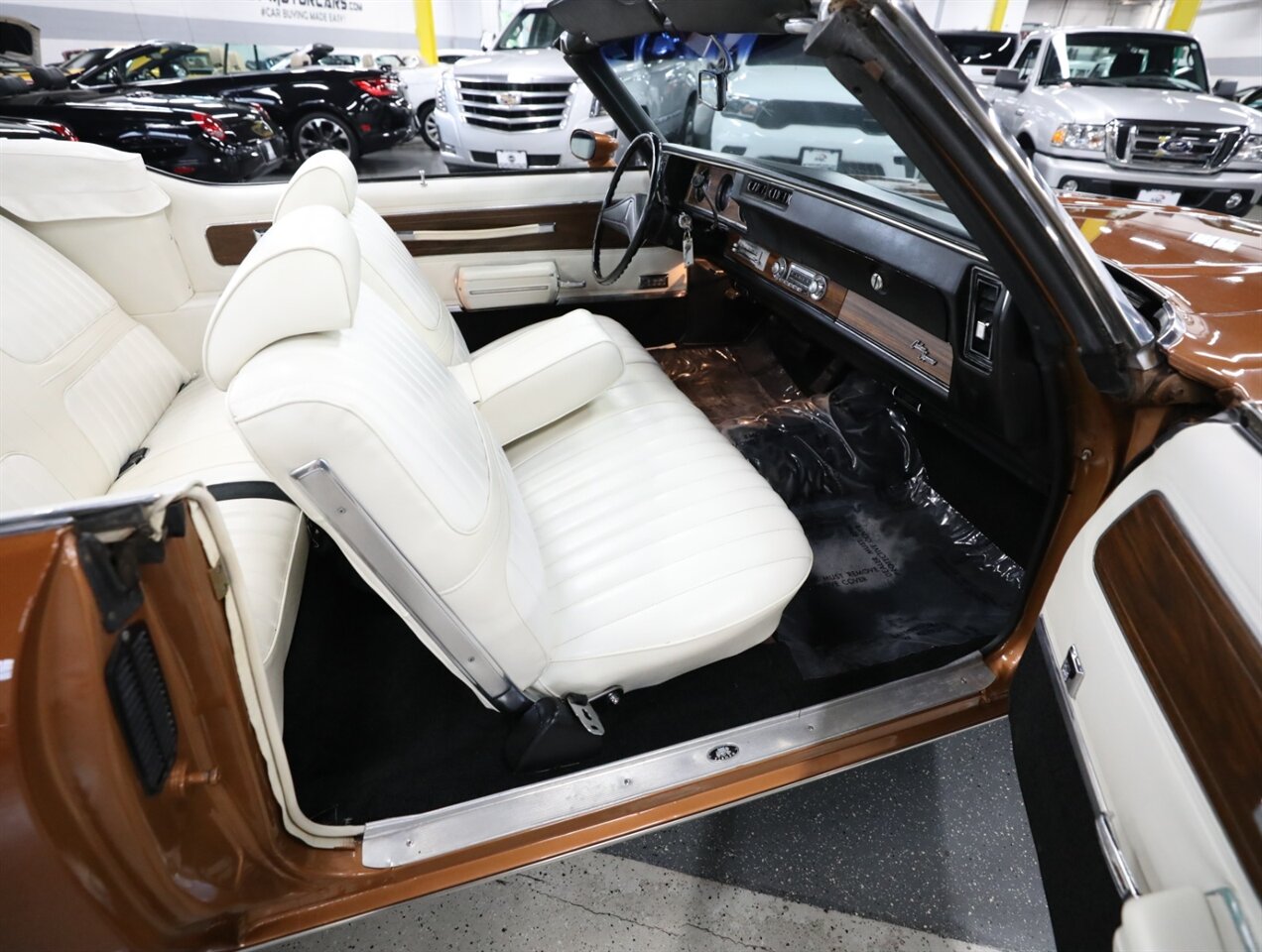 1972 Oldsmobile Cutlass Convertible - Photo 30 - Addison, IL 60101