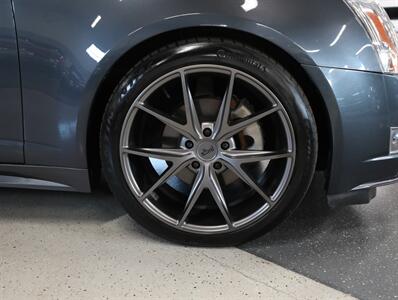 2012 Cadillac CTS 3.6L Performance AWD - Photo 40 - Addison, IL 60101