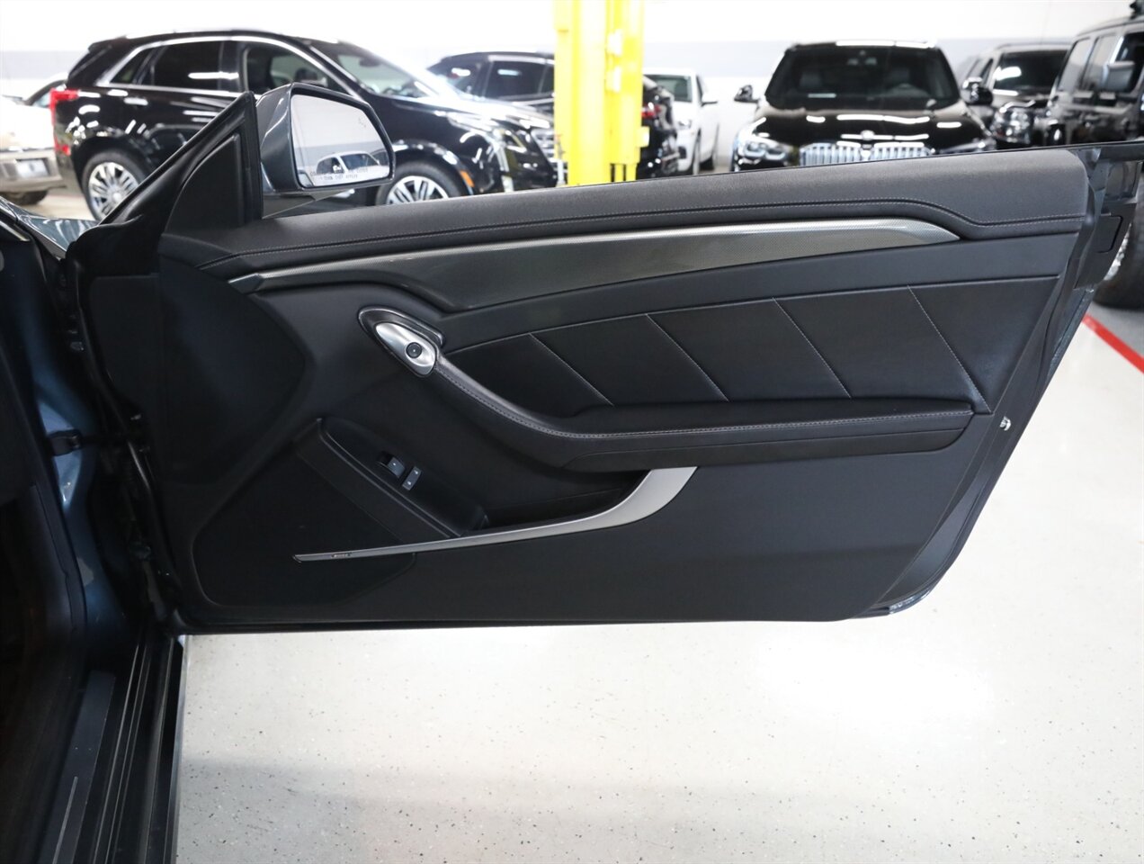 2012 Cadillac CTS 3.6L Performance AWD - Photo 16 - Addison, IL 60101