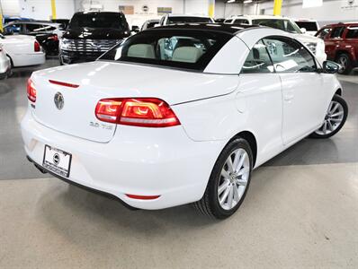 2013 Volkswagen Eos Komfort SULEV   - Photo 2 - Addison, IL 60101