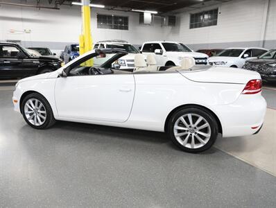 2013 Volkswagen Eos Komfort SULEV   - Photo 24 - Addison, IL 60101