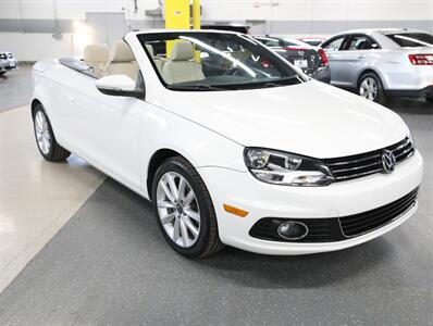 2013 Volkswagen Eos Komfort SULEV   - Photo 16 - Addison, IL 60101